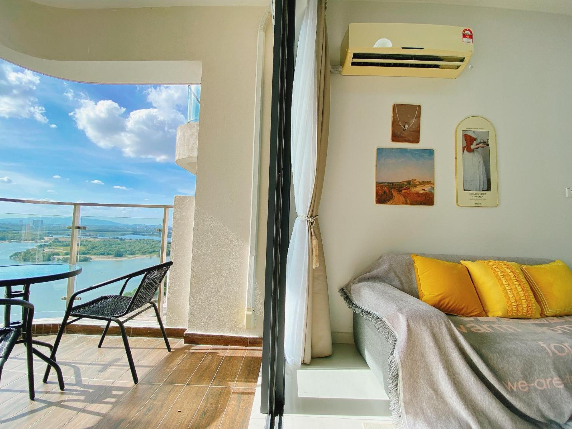 Country Garden Danga Bay By Lions Bay Daire Johor Bahru Dış mekan fotoğraf