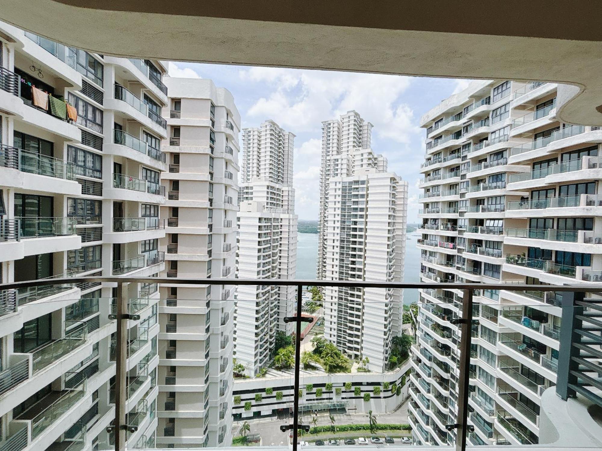 Country Garden Danga Bay By Lions Bay Daire Johor Bahru Oda fotoğraf